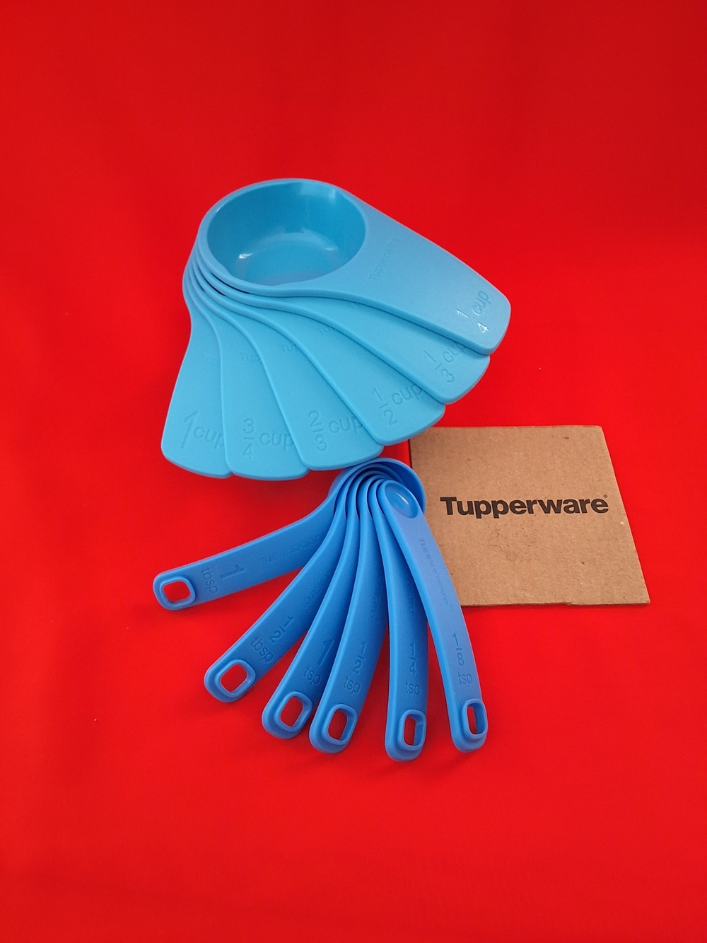Tupperware Measuring Cups and Spoons Set